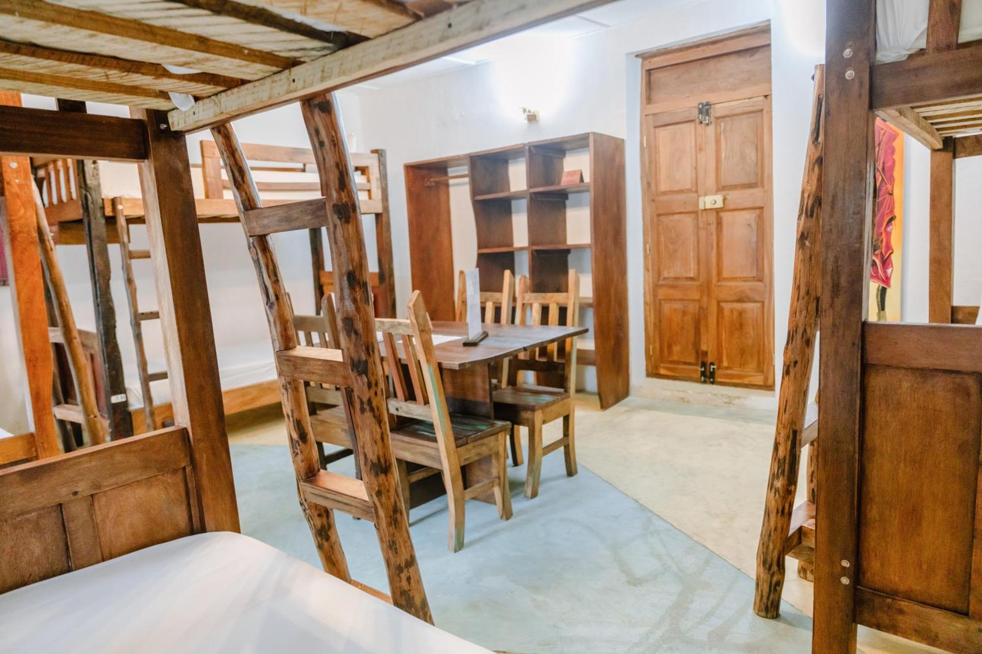 Shoki Shoki Guest House Zanzibar Esterno foto