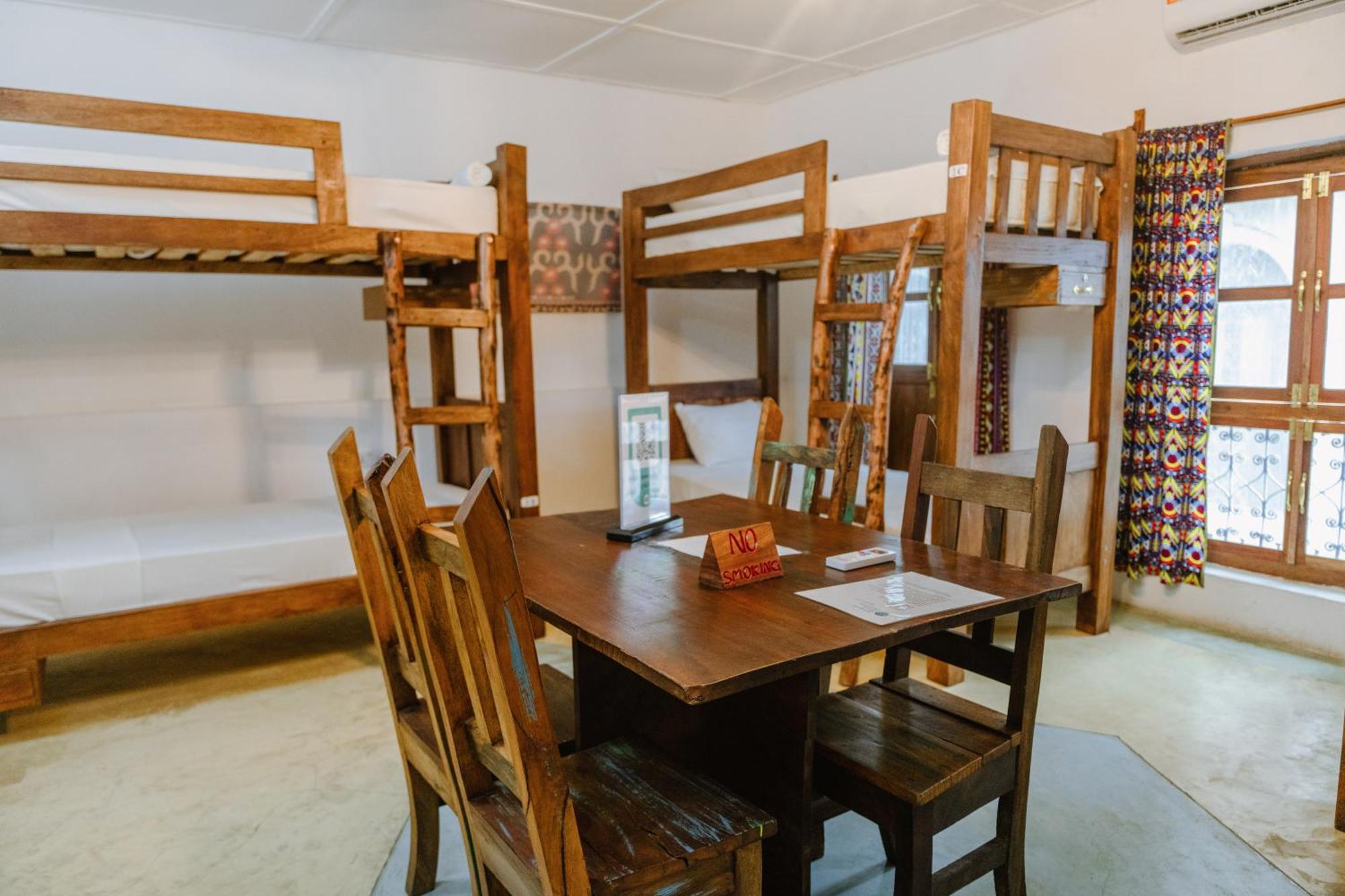 Shoki Shoki Guest House Zanzibar Esterno foto